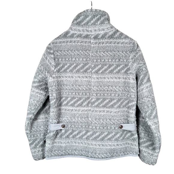 PATAGONIA Divided Sky Zip-Up Jacket in Bergy Bits in Salt Grey - Picture 6 of 15